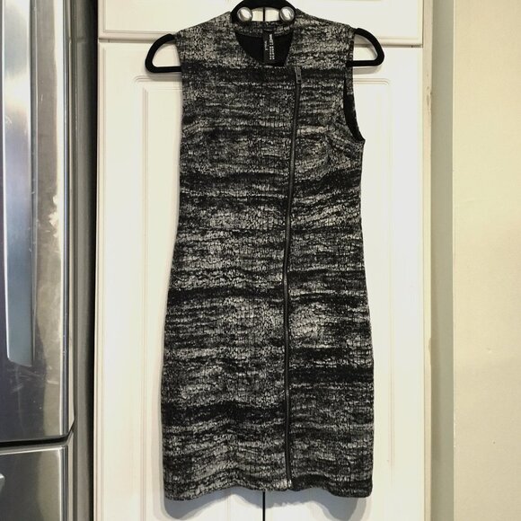 Y Yigal X Design Lab for Lord & Taylor Asymmetric Zip Sheath Dress - Picture 1 of 4